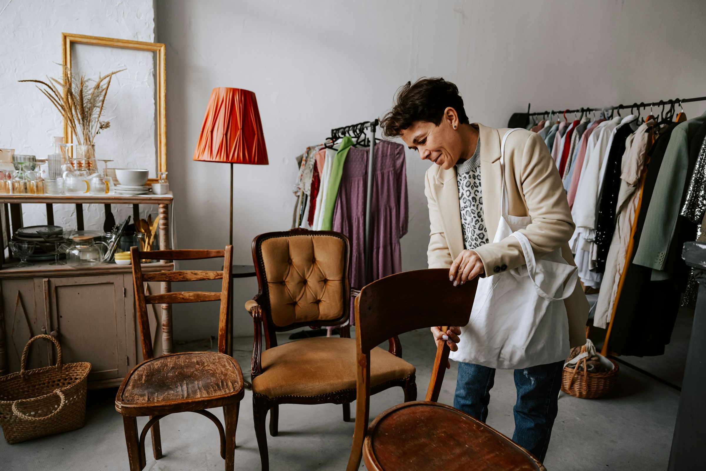 Antique Mall Near Me: How to Find the Best Ones