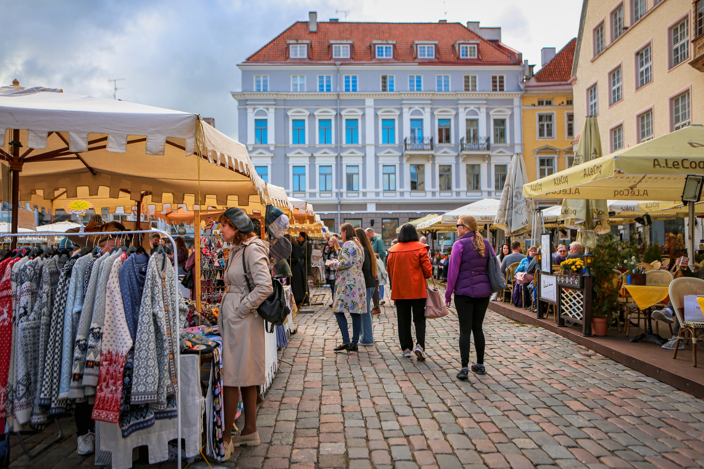 Safe Portable Heating Options for Outdoor Markets and Swap Meets