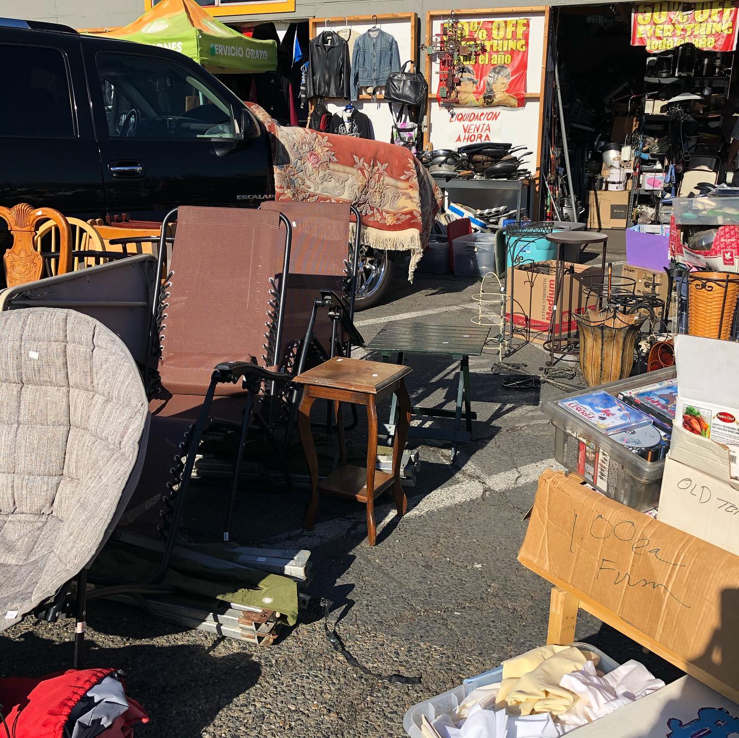 Folsom Boulevard Flea Market 2
